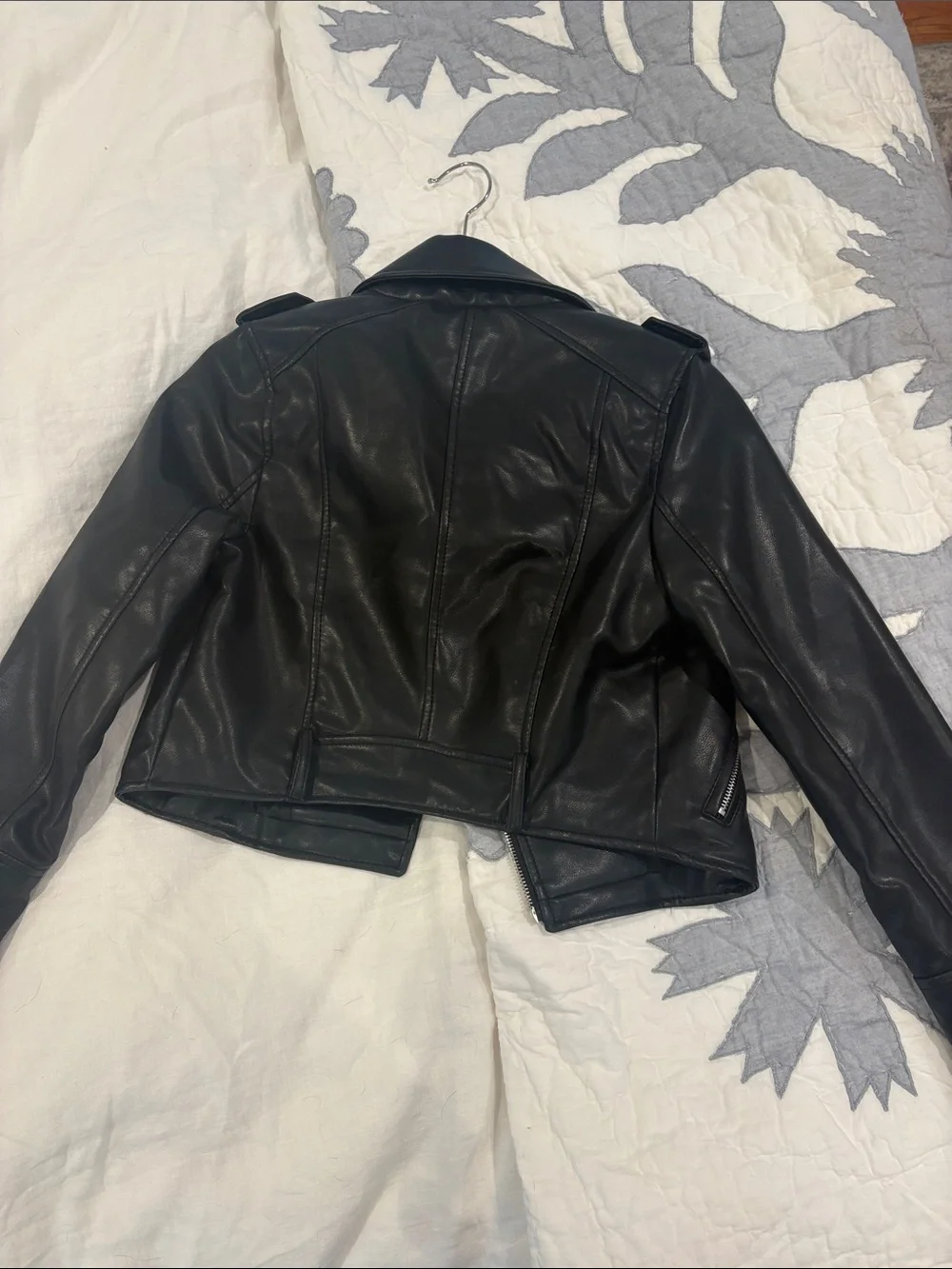 Pull&Bear Black Faux Leather Cropped Biker Jacket with Silver Hardware